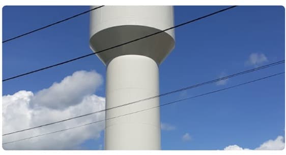 Caixa d'água tipo taça coluna seca instalada